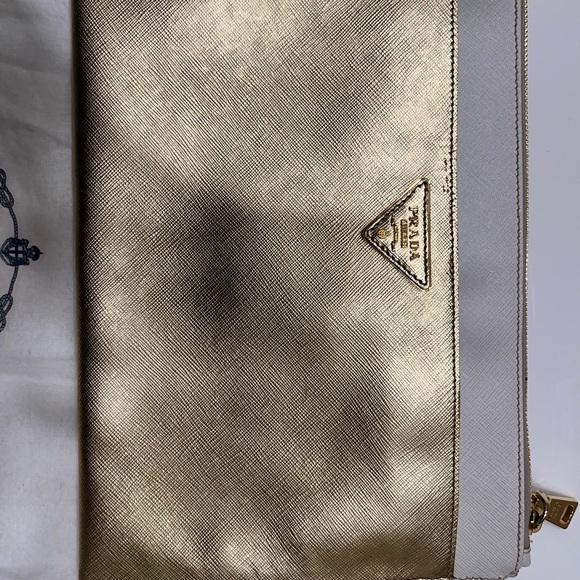 Prada gold clutch bag - Picture 2 of 16